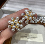 Load image into Gallery viewer, Pearl Blossom Earrings