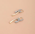 Load image into Gallery viewer, Knot Glow Earrings