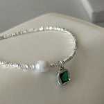 Load image into Gallery viewer, Emerald Pearl Charm Necklace