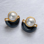 Load image into Gallery viewer, Classic Pearl Arch Studs