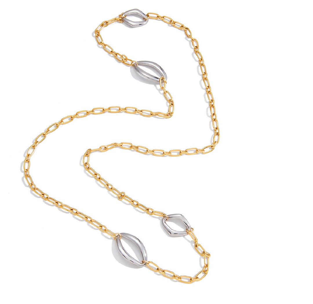 Shell Accent Chain Necklace