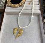 Load image into Gallery viewer, Golden Angel Pearl Necklace