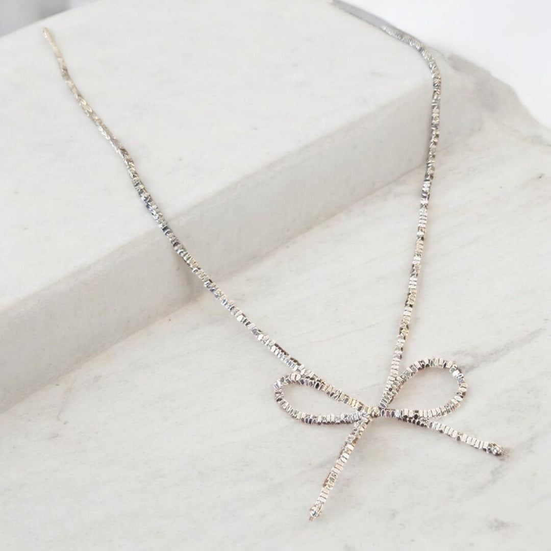 Sparkle Bow Choker
